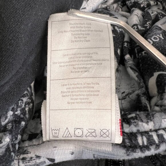 Krispy Kreme Hoodie Men Extra Large Zip Up Sweatshirt Hot Now Work Party Core Ex - Picture 8 of 16